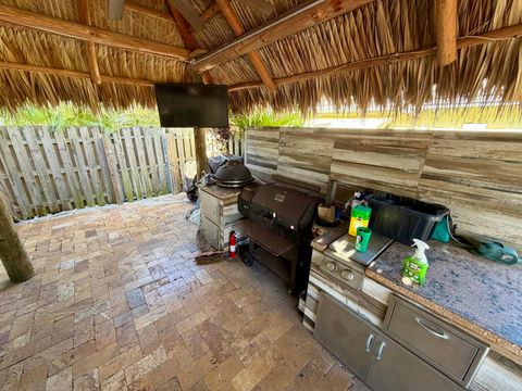 Tiny photo for 712 Forsyth Street, Boca Raton, FL 33487 (MLS # B26021535)