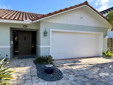 Tiny photo for 712 Forsyth Street, Boca Raton, FL 33487 (MLS # B26021535)