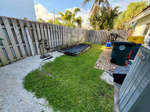 Tiny photo for 712 Forsyth Street, Boca Raton, FL 33487 (MLS # B26021535)