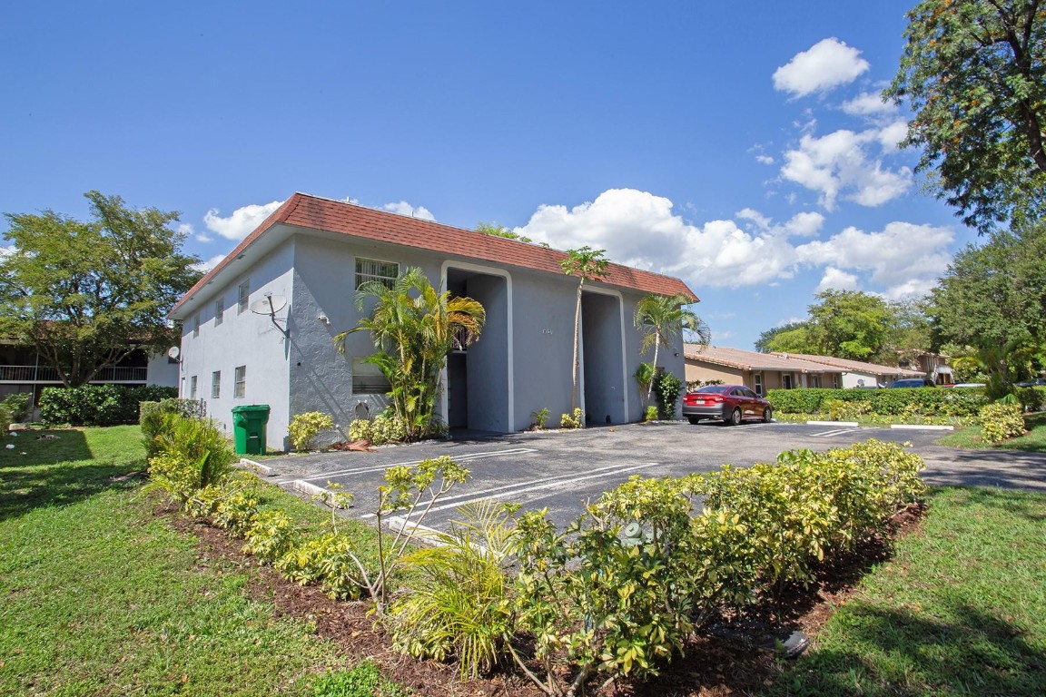 lakes garden - Residential