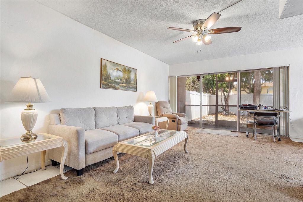 Photo of 4056 SW 67th Terrace #10, Fort Lauderdale, FL 33314 (MLS # F10502147)