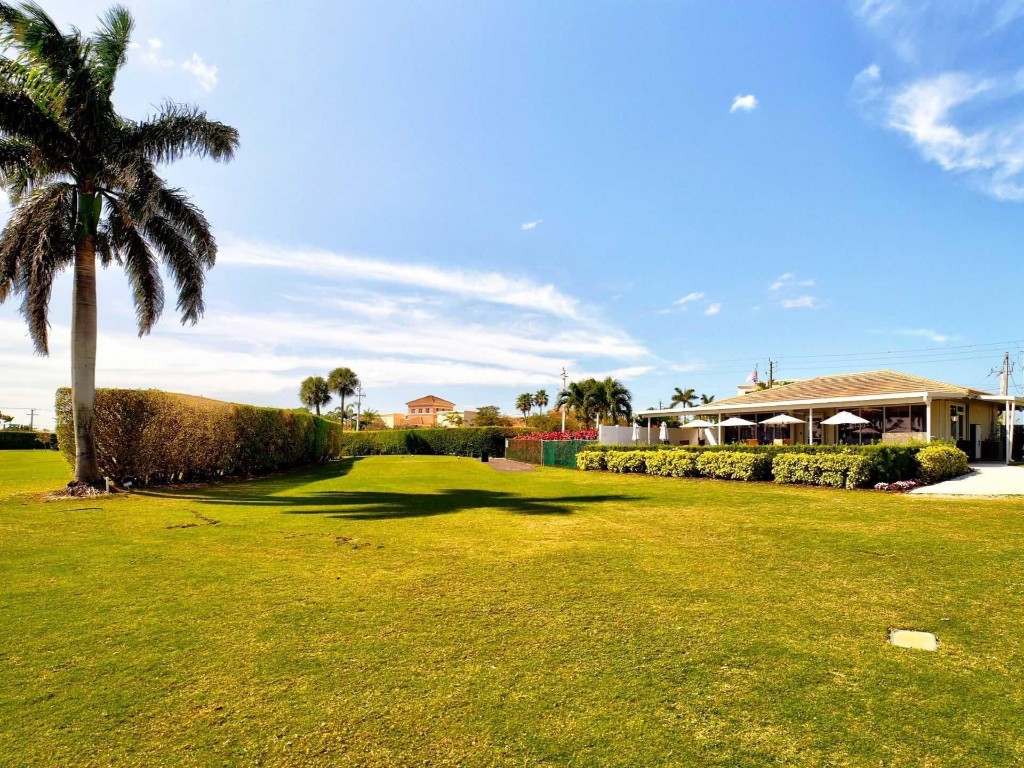 LEISUREVILLE GOLF VIEW CO - Residential