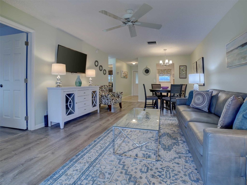 400 SW Golfview Terrace 111