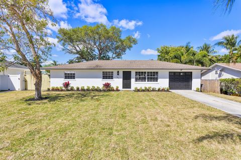 6887 Osborne Drive Lake Worth FL 33462