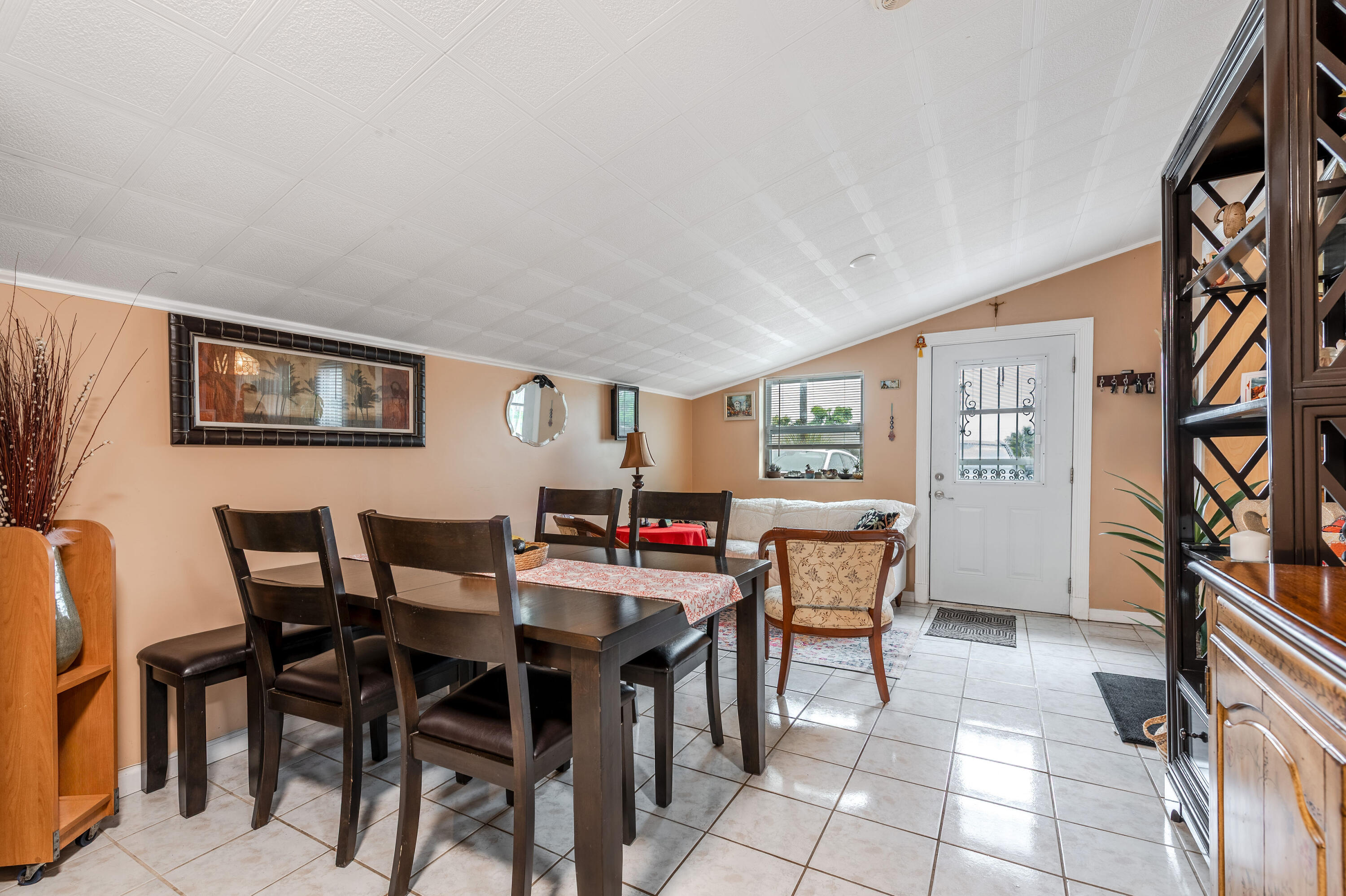 7111 Washington Avenue