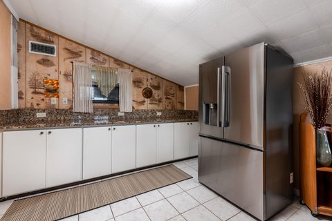 Tiny photo for 7111 Washington Avenue, Lake Worth, FL 33462 (MLS # B26010674)