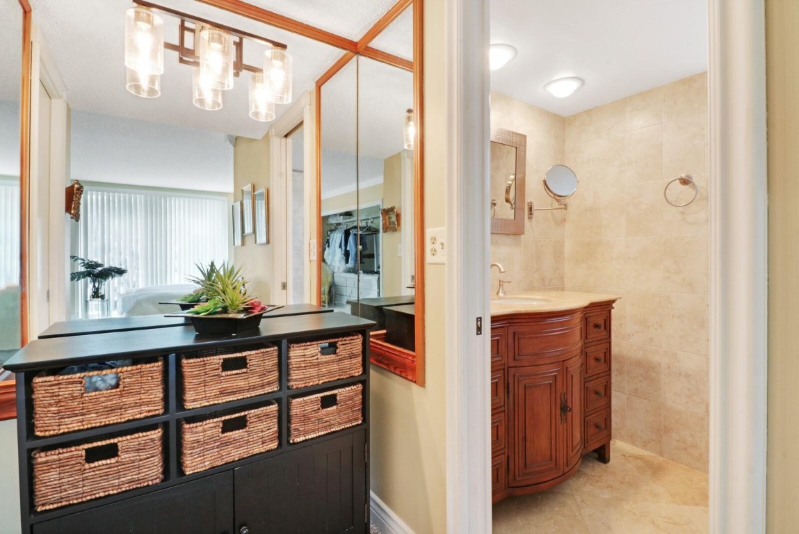 PALM AIRE - Residential