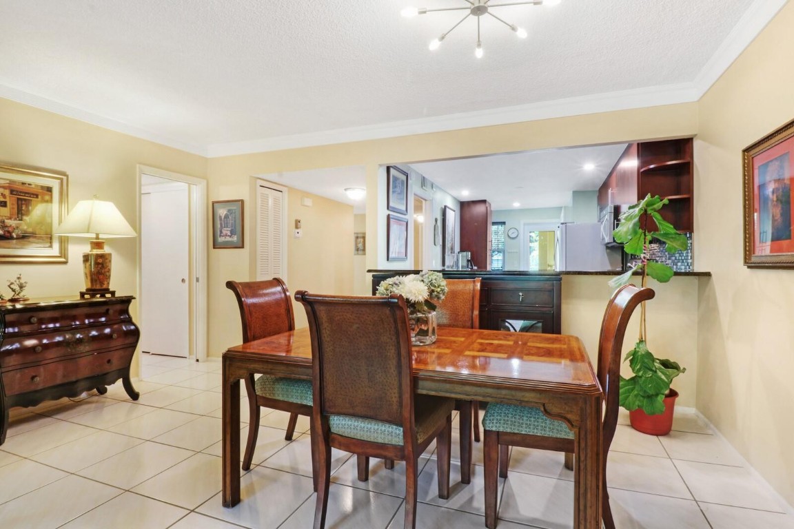 PALM AIRE - Residential