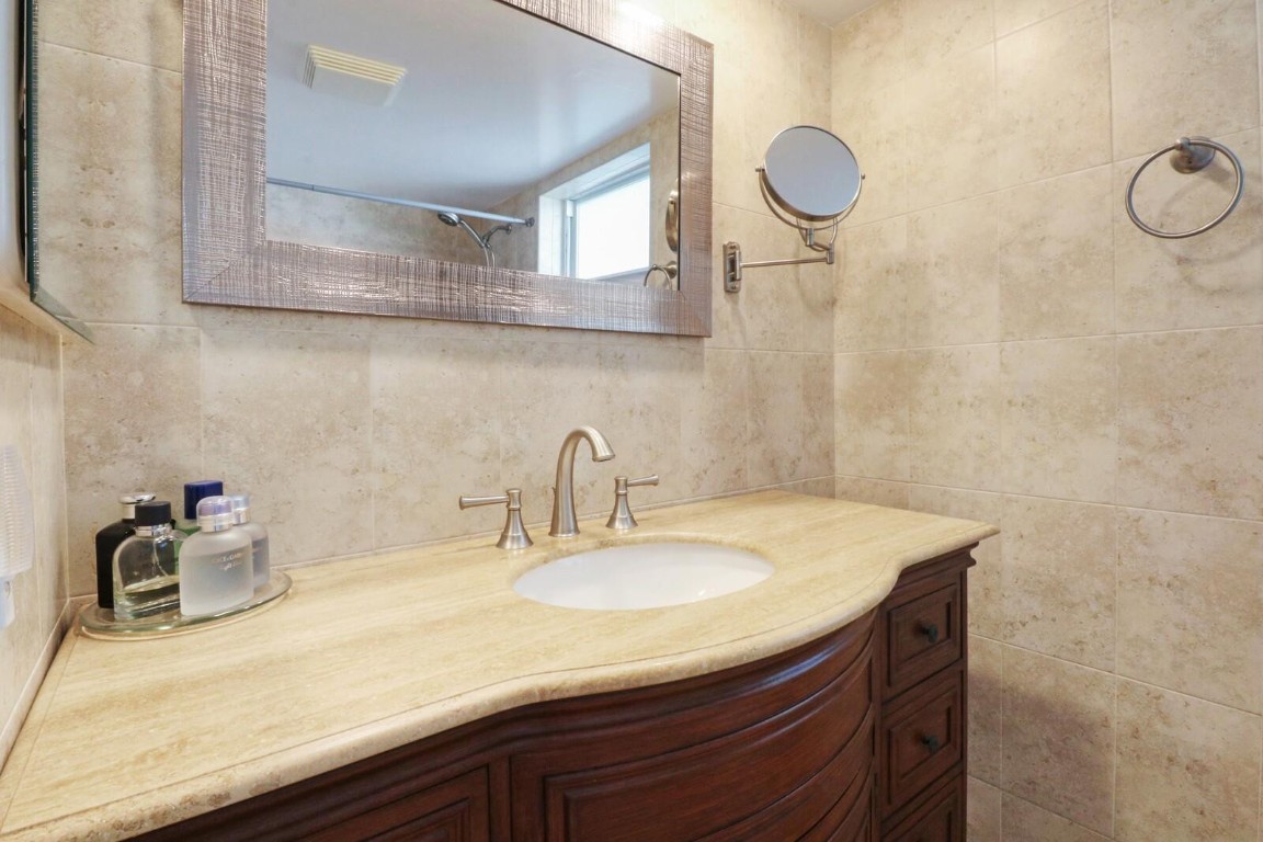 PALM AIRE - Residential