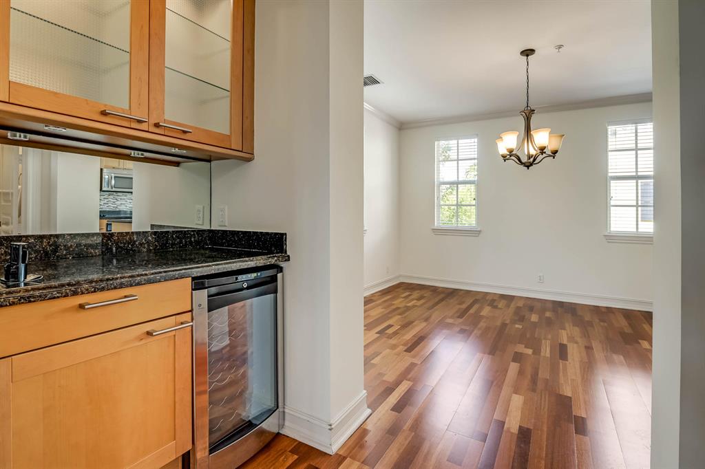 MAGNOLIA COURT - Residential Lease