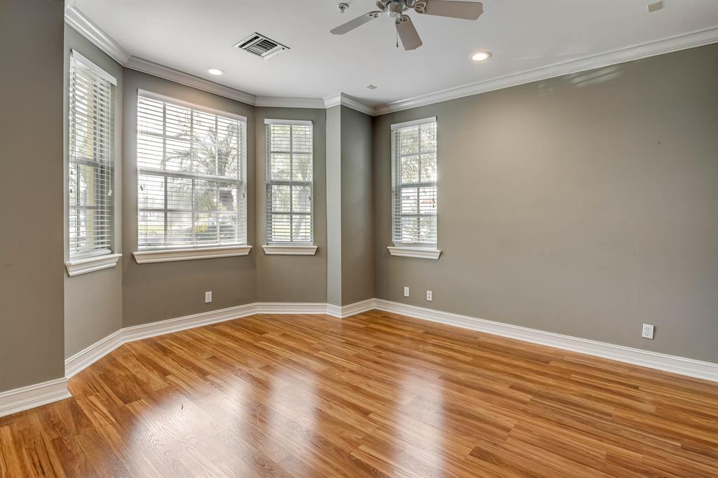 MAGNOLIA COURT - Residential Lease