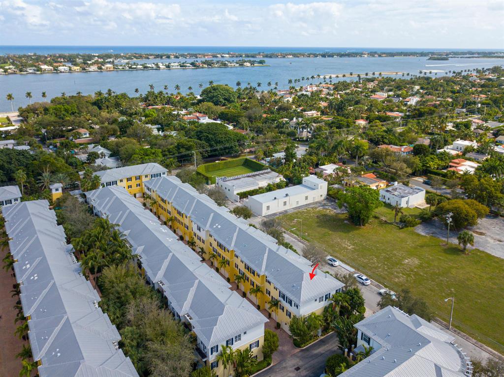 MAGNOLIA COURT - Residential Lease