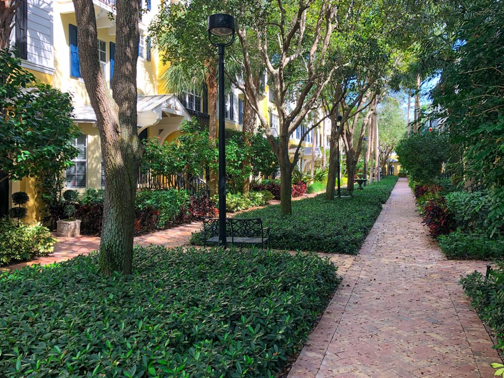 MAGNOLIA COURT - Residential Lease