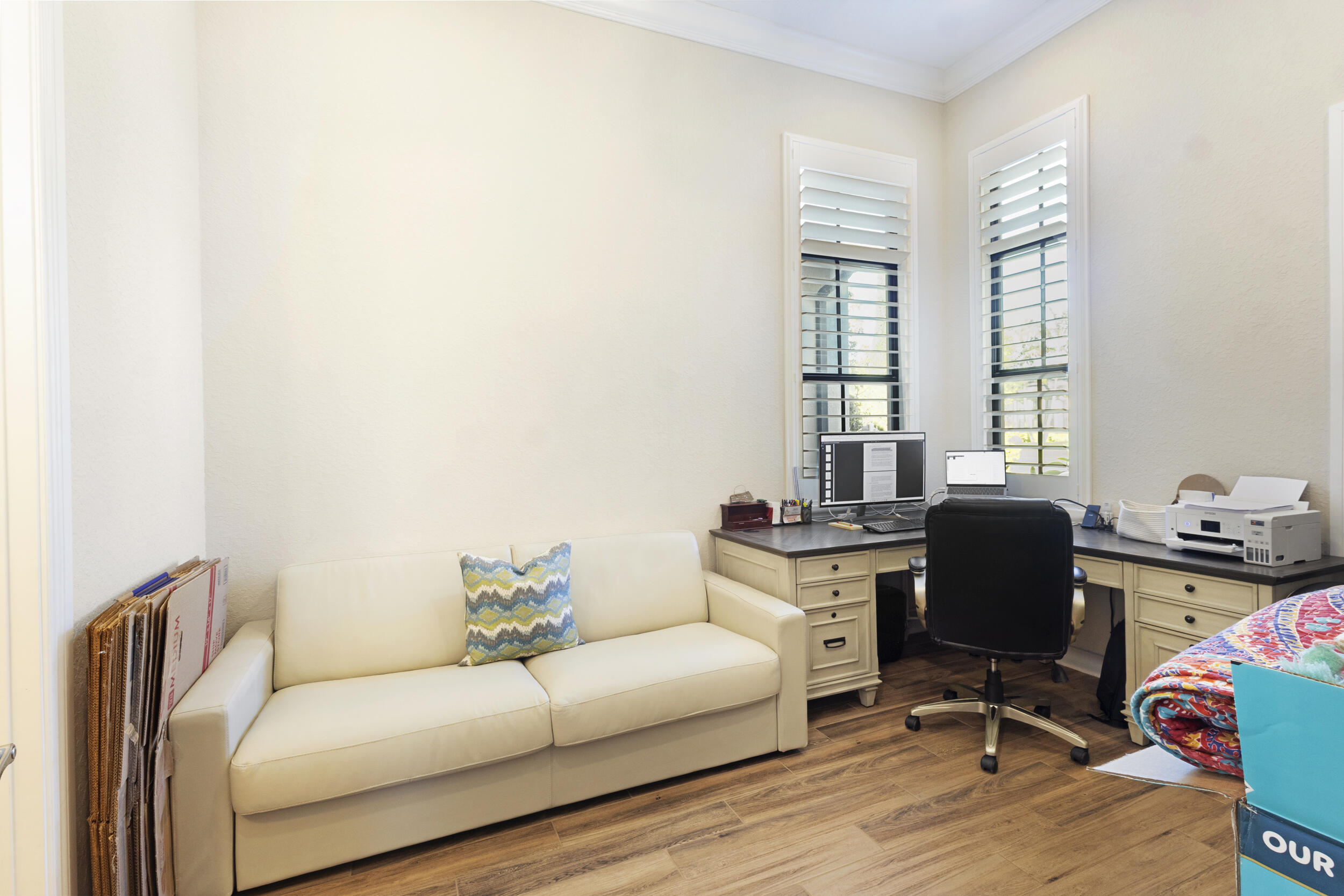 PALM MEADOWS ESTATES - Residential