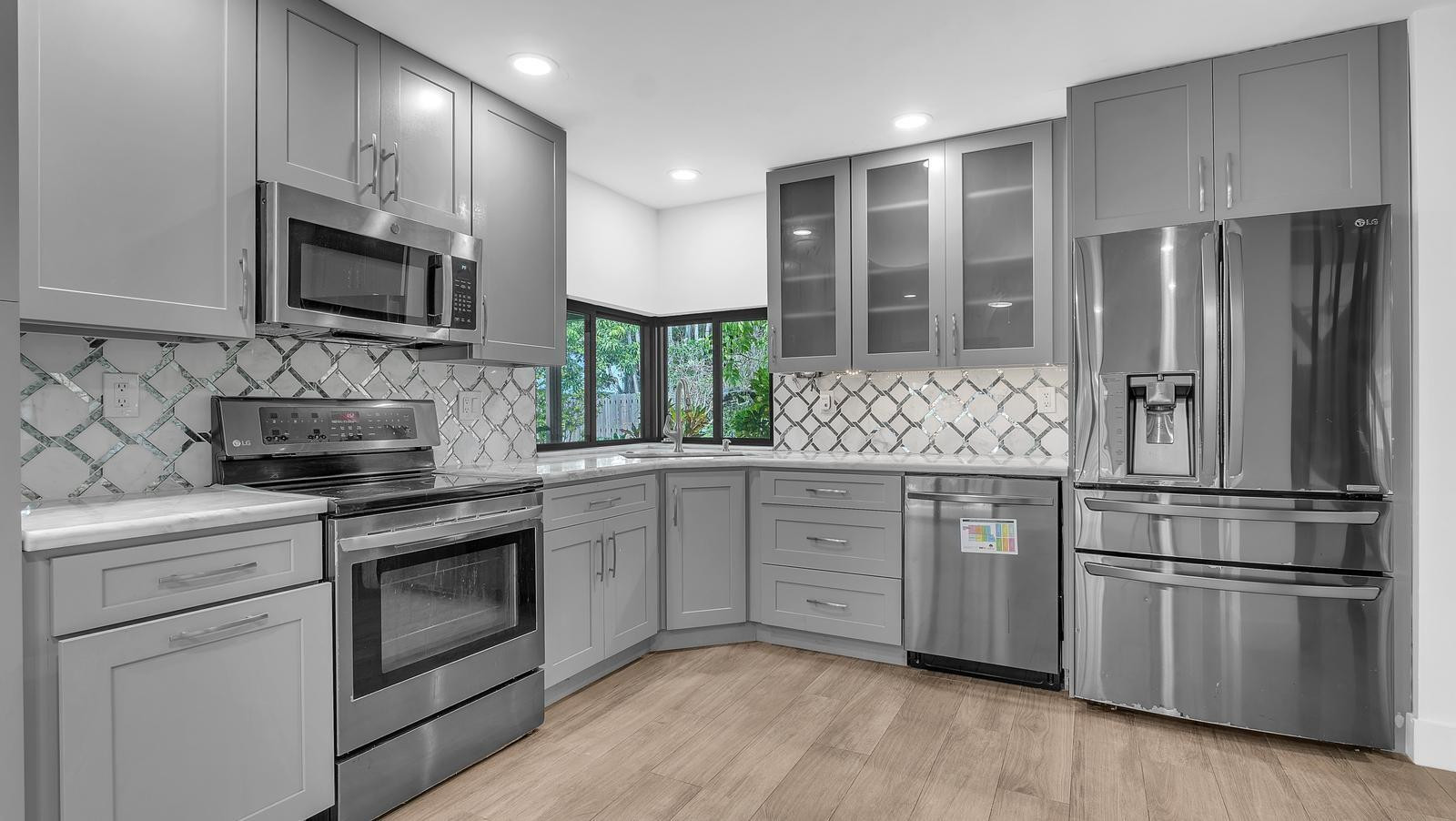 Stonebridge Ph 1 91-9 B - Residential Lease
