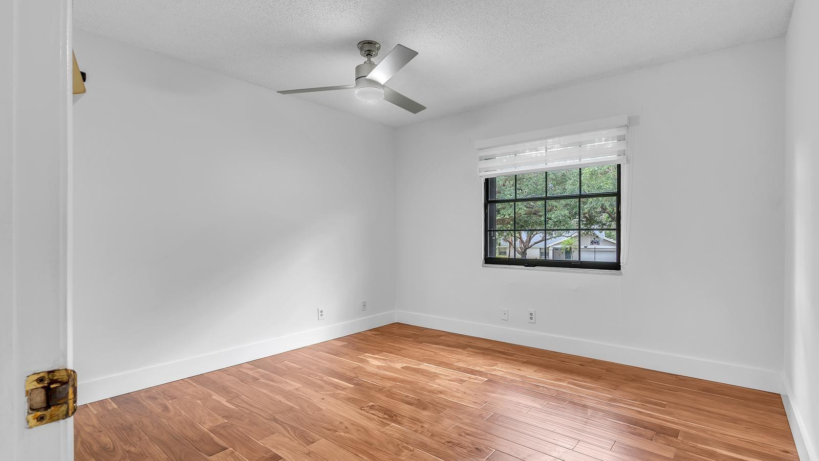 Stonebridge Ph 1 91-9 B - Residential Lease