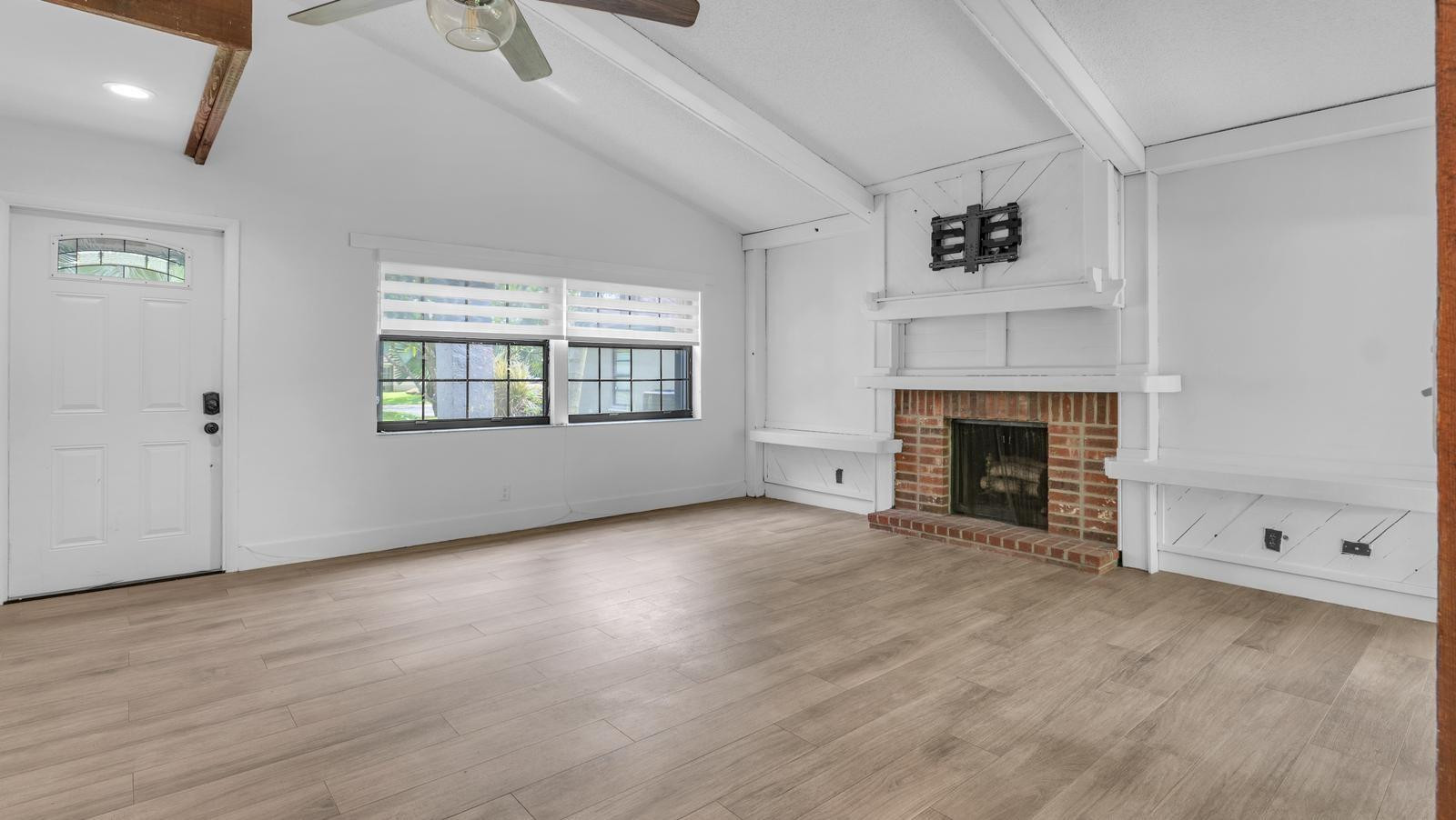 Stonebridge Ph 1 91-9 B - Residential Lease