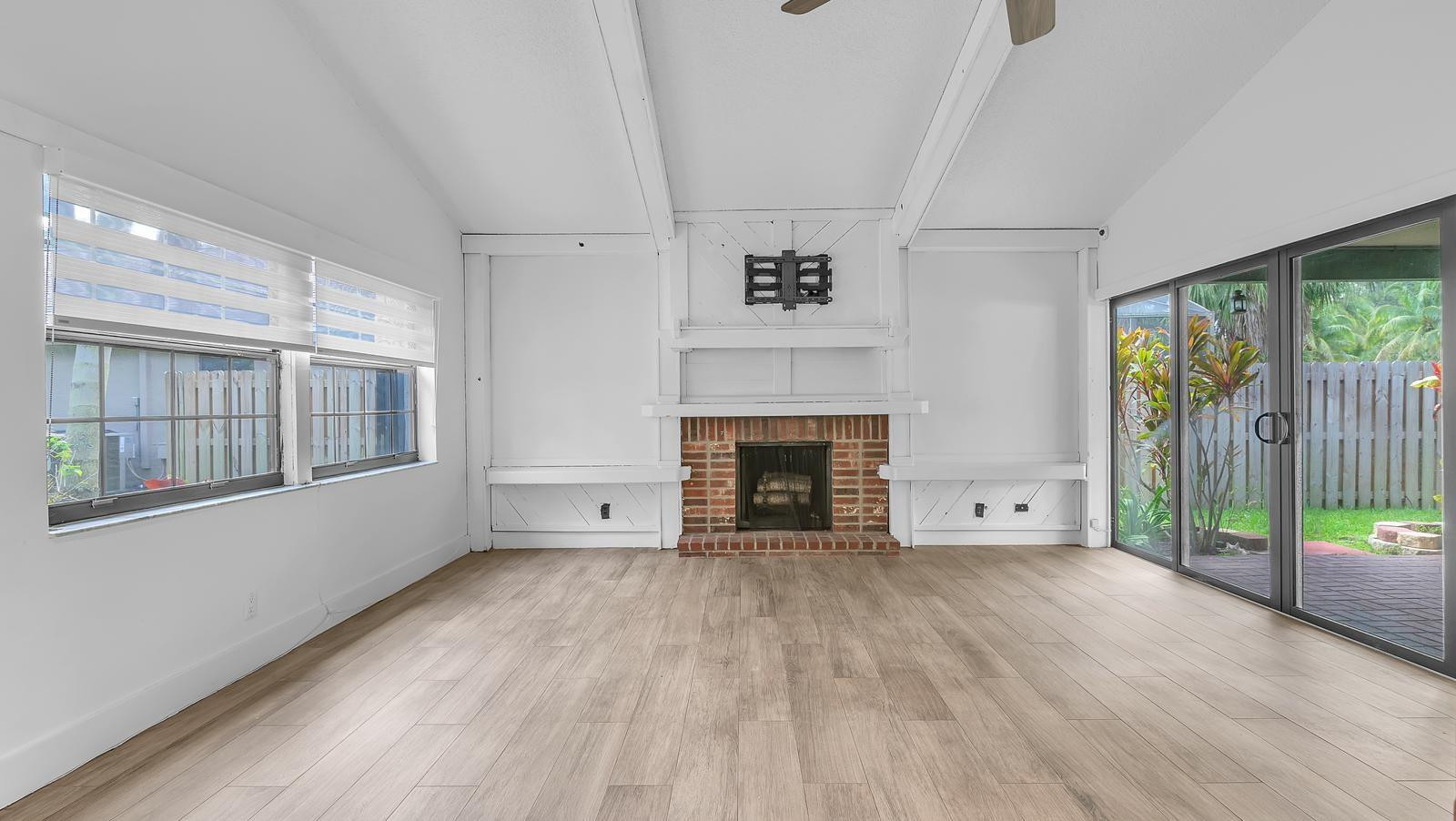 Stonebridge Ph 1 91-9 B - Residential Lease