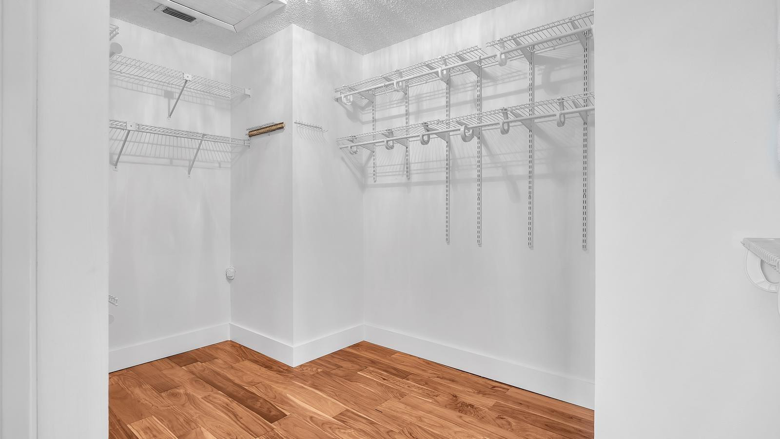 Stonebridge Ph 1 91-9 B - Residential Lease