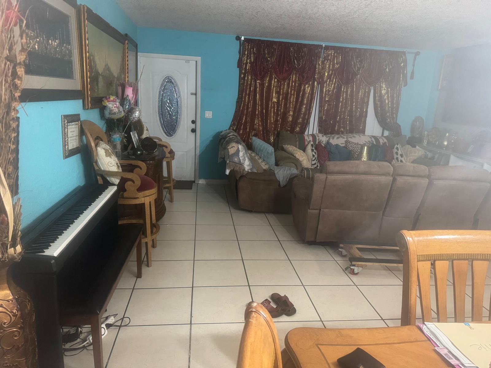 6218 NW 17th Street