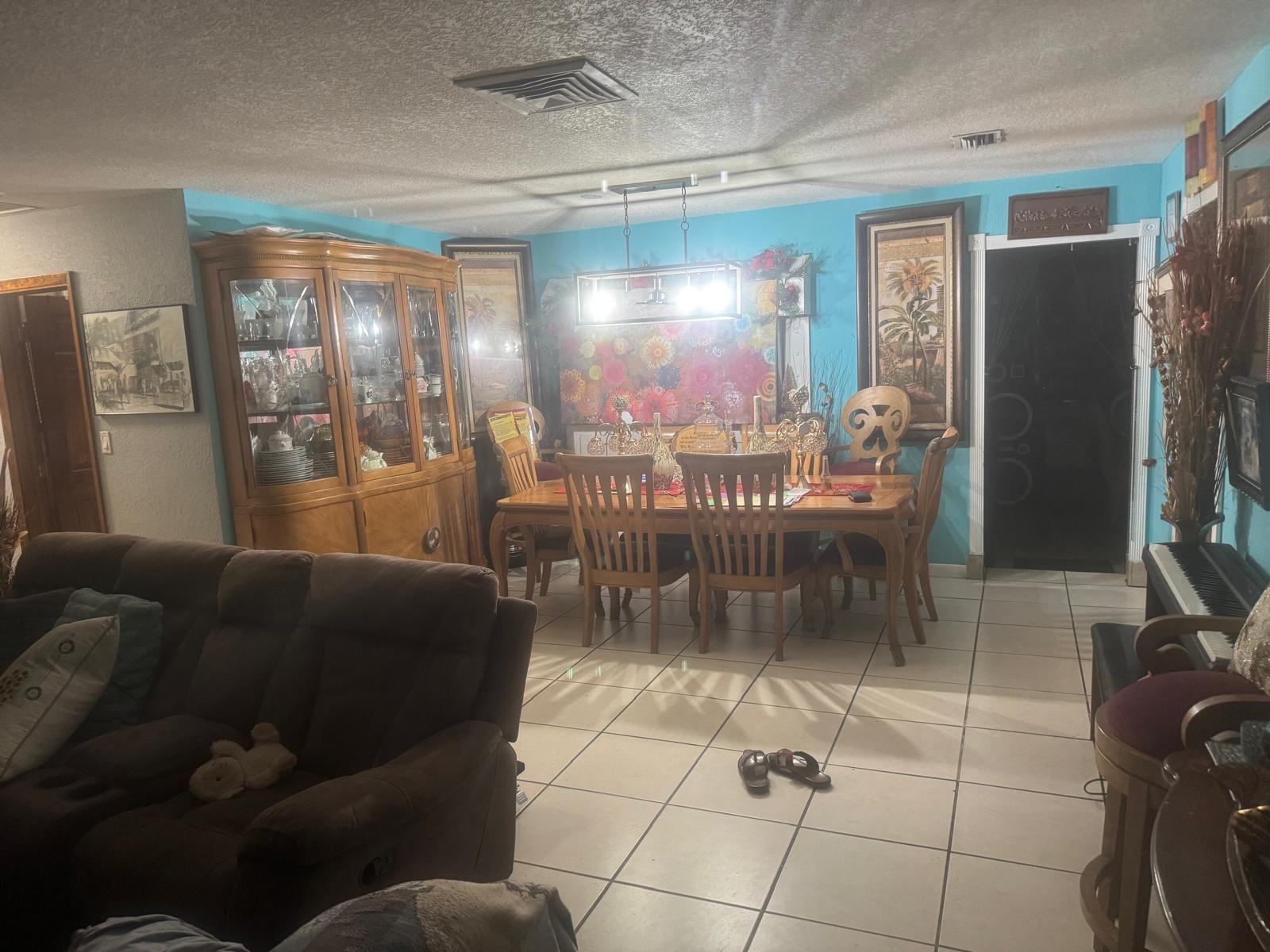 6218 NW 17th Street