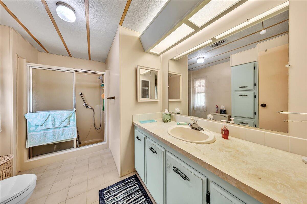 HIGHLAND MEADOWS ESTATES WEST - Residential