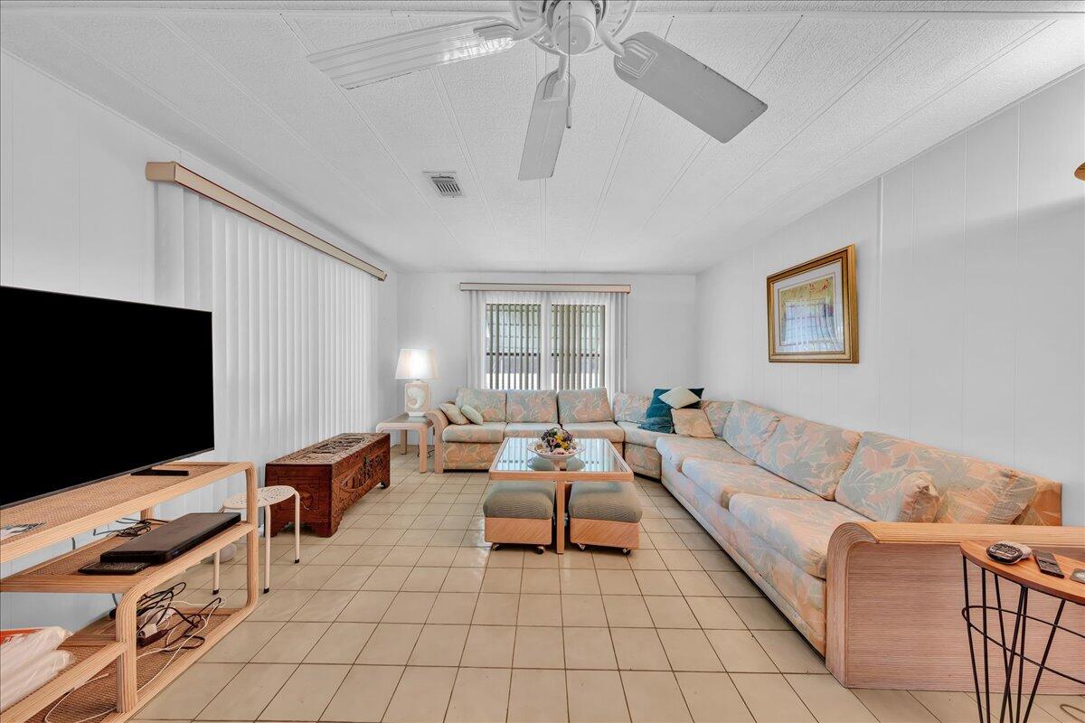 HIGHLAND MEADOWS ESTATES WEST - Residential