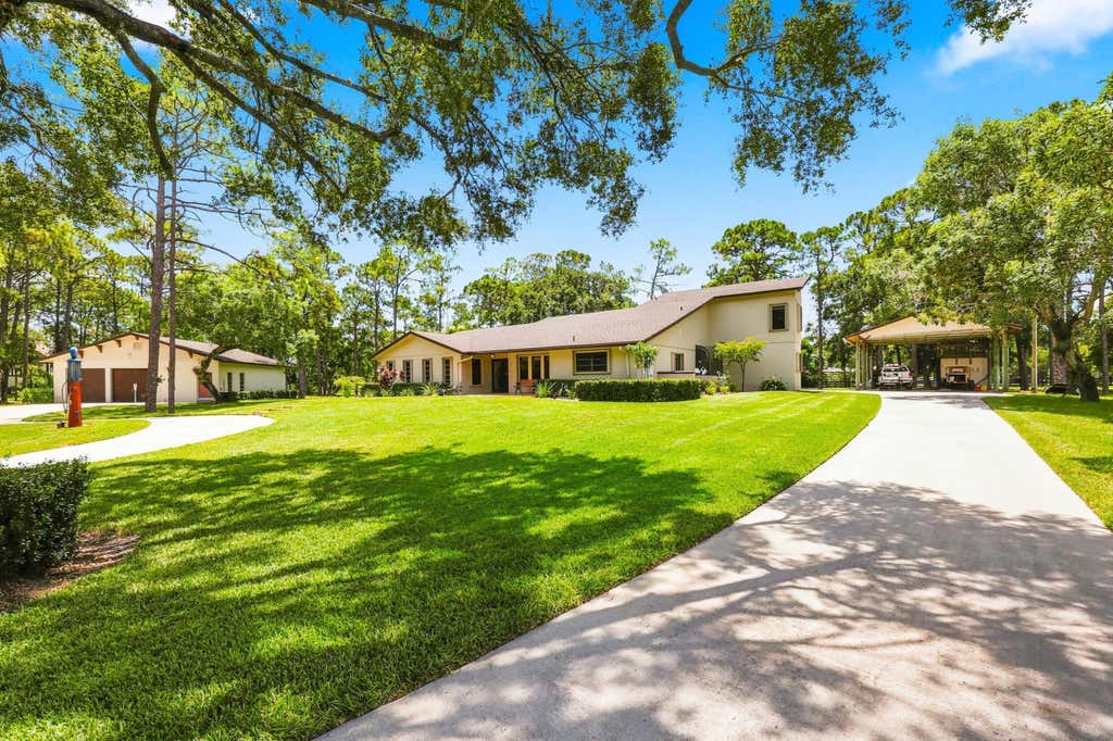Photo of 11298 Roselynn Way, Lake Worth, FL 33449 (MLS # B26058440)