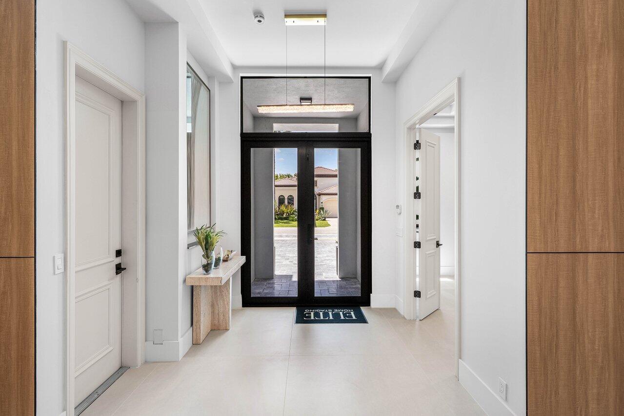 17931 LAKE AZURE Way