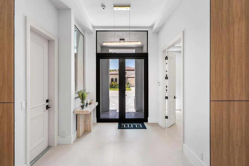 Photo of 17931 LAKE AZURE Way, Boca Raton, FL 33496 (MLS # B26066207)