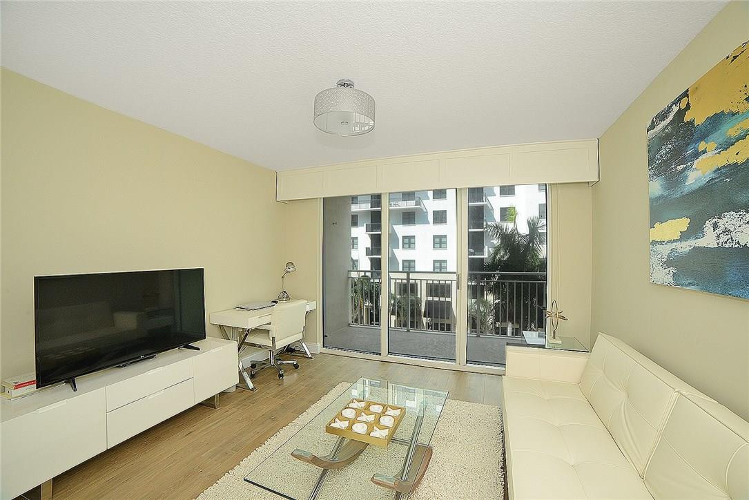 PALMETTO PLACE CONDO - Residential
