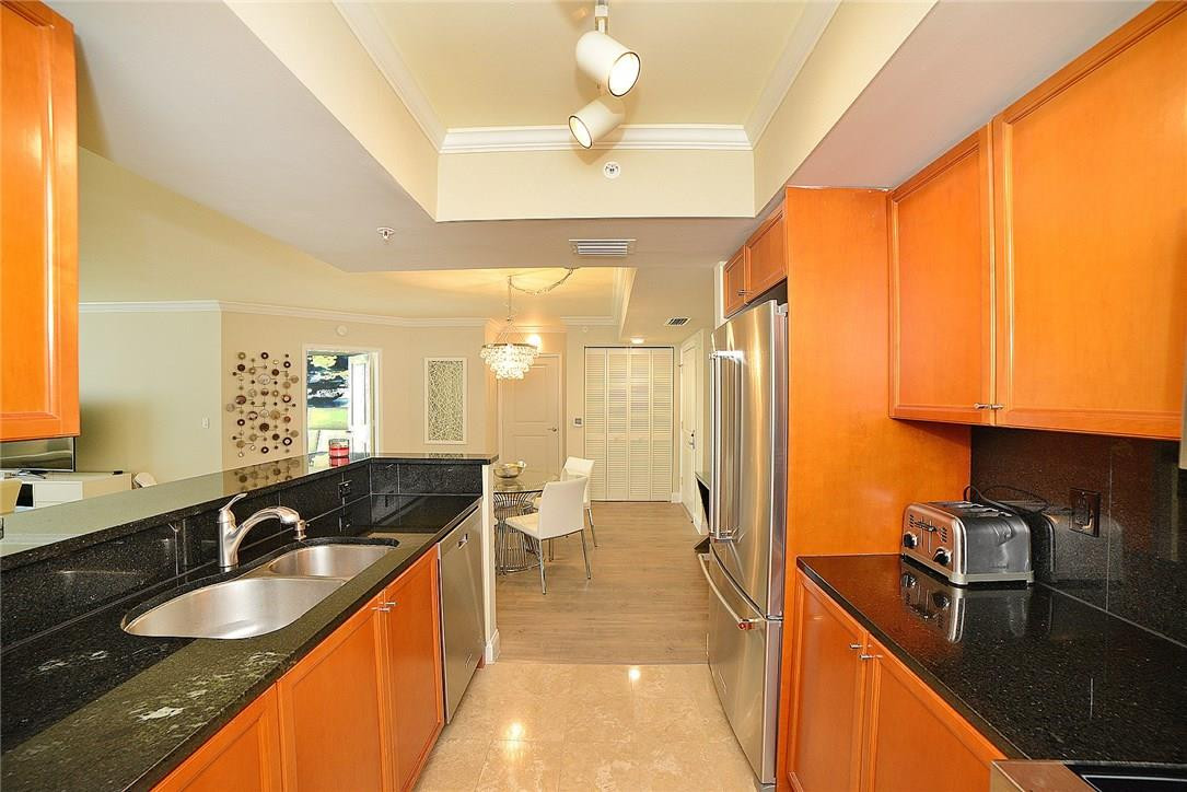 PALMETTO PLACE CONDO - Residential