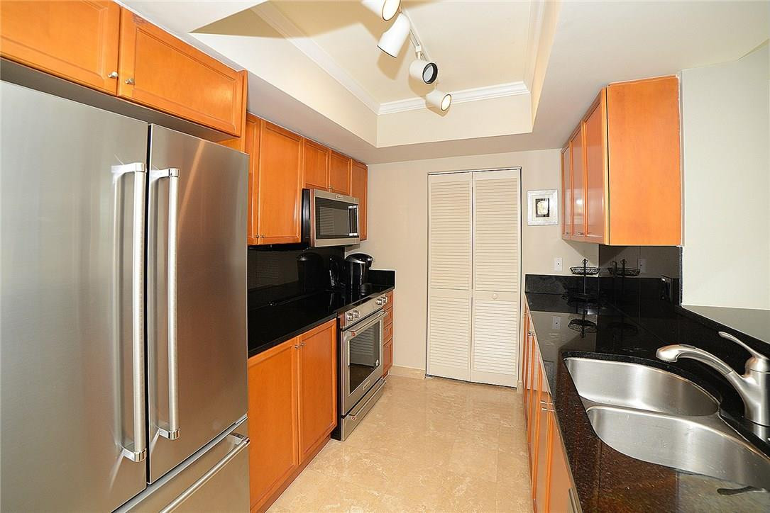 PALMETTO PLACE CONDO - Residential