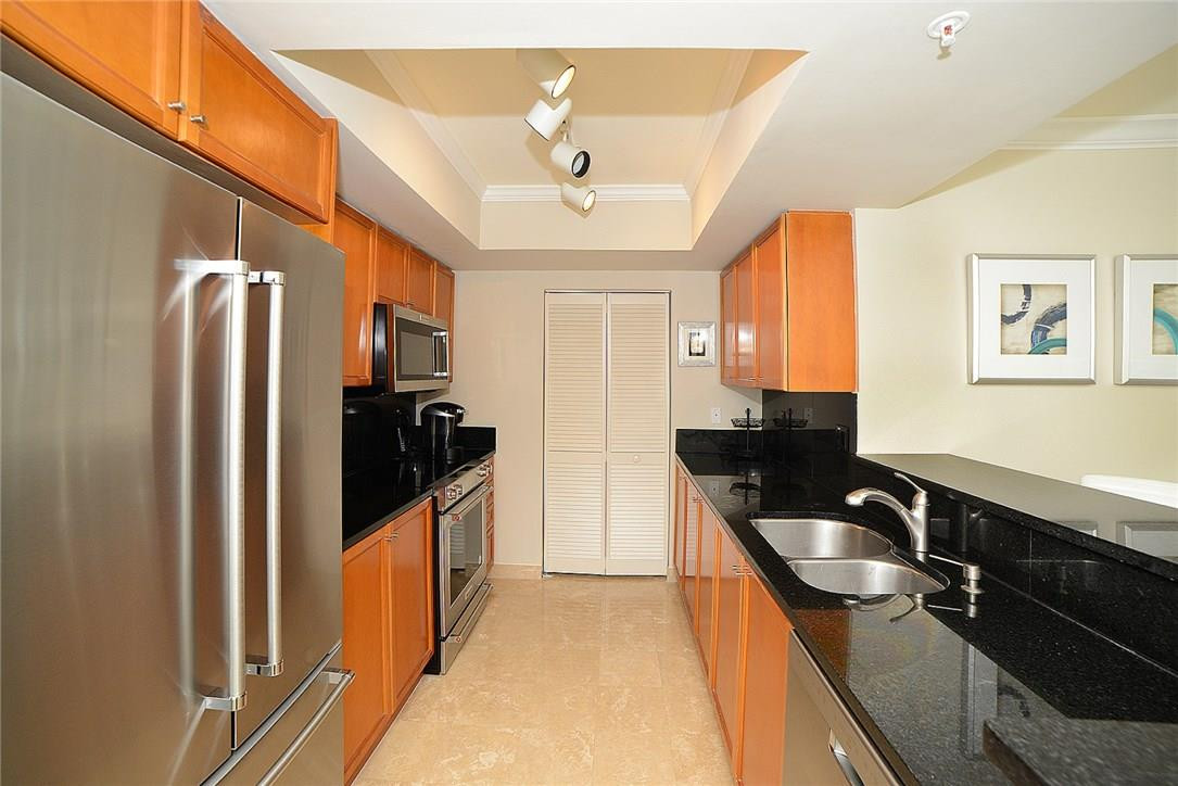 PALMETTO PLACE CONDO - Residential