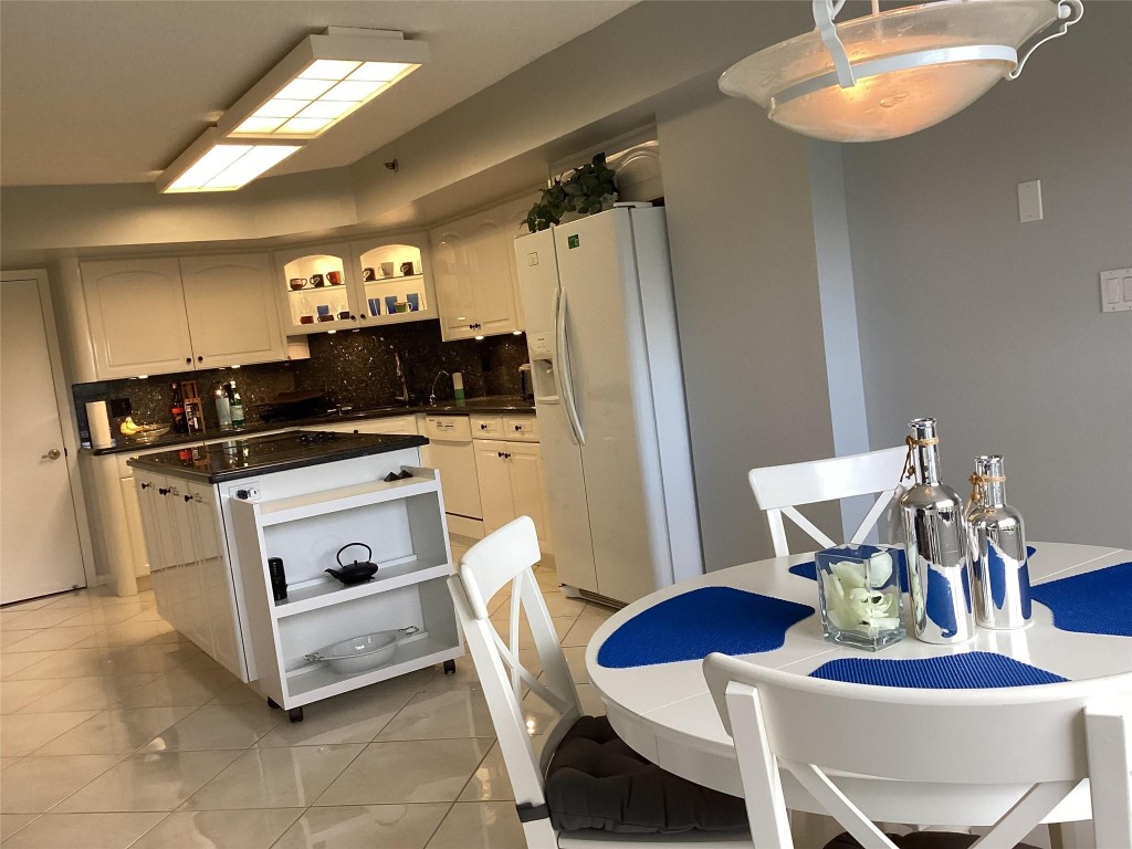 IMPERIAL AT PROMENADE - Residential