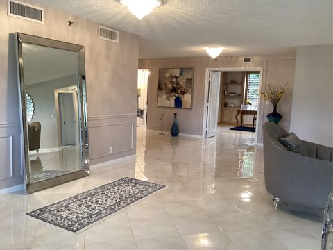 7567 Imperial Dr 201 Boca Raton FL 33433
