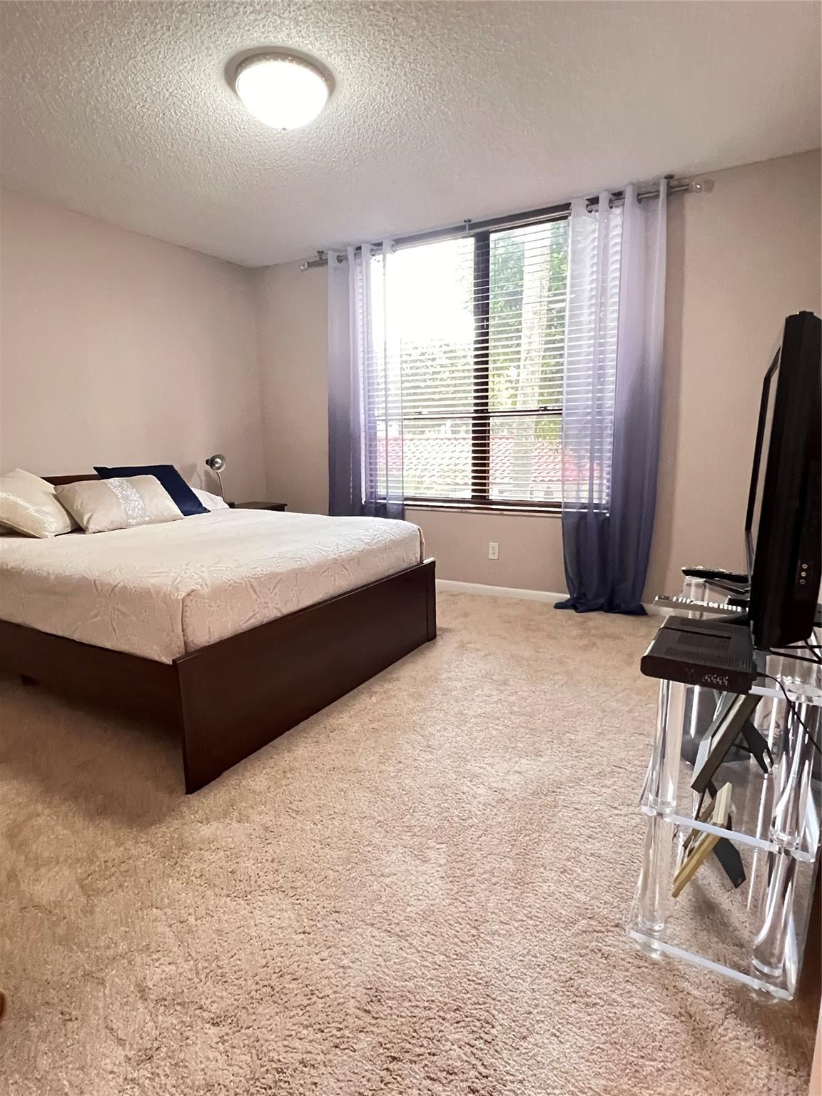 IMPERIAL AT PROMENADE - Residential