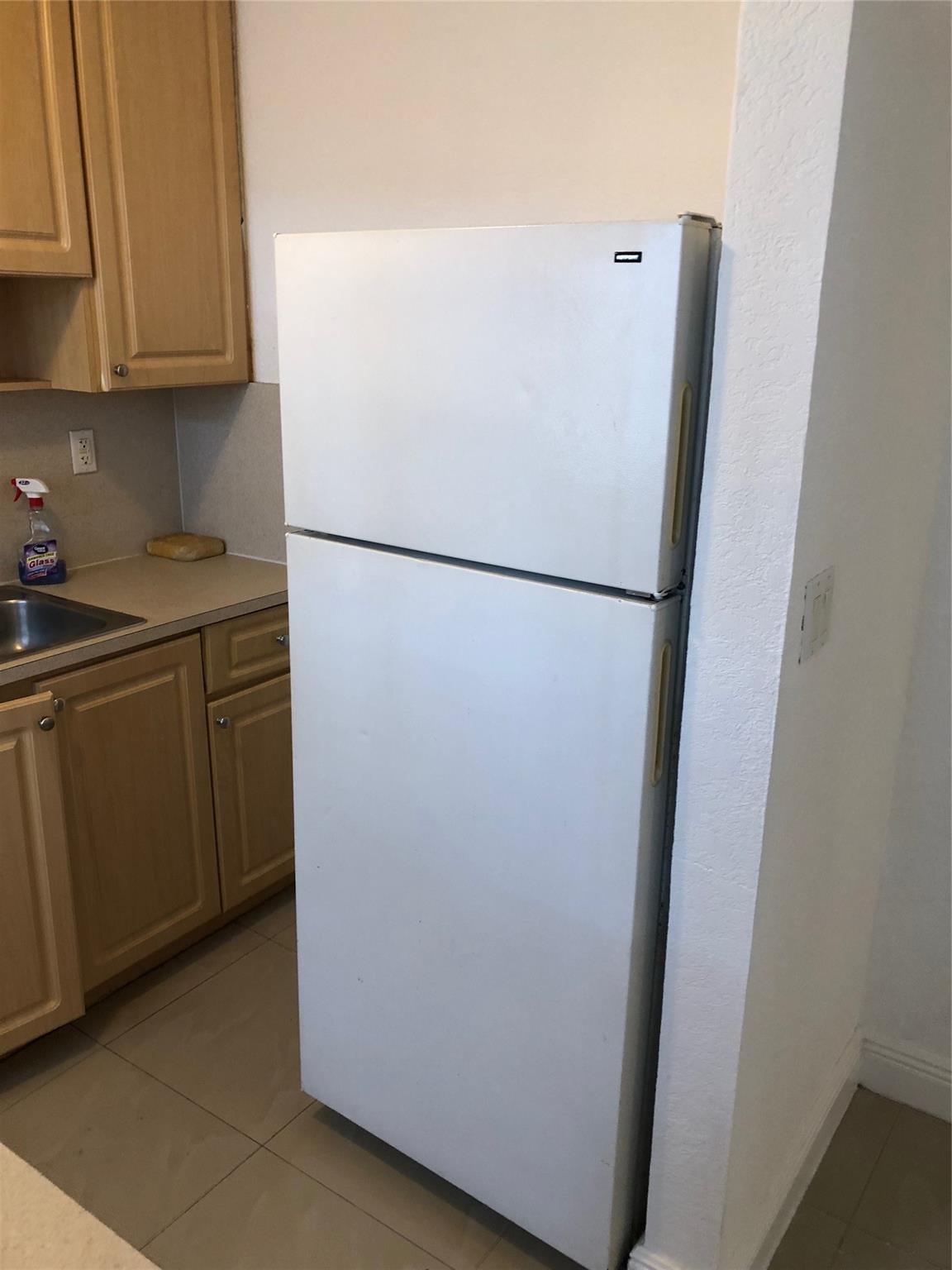 Sevilla Palace At Halland - Residential Lease