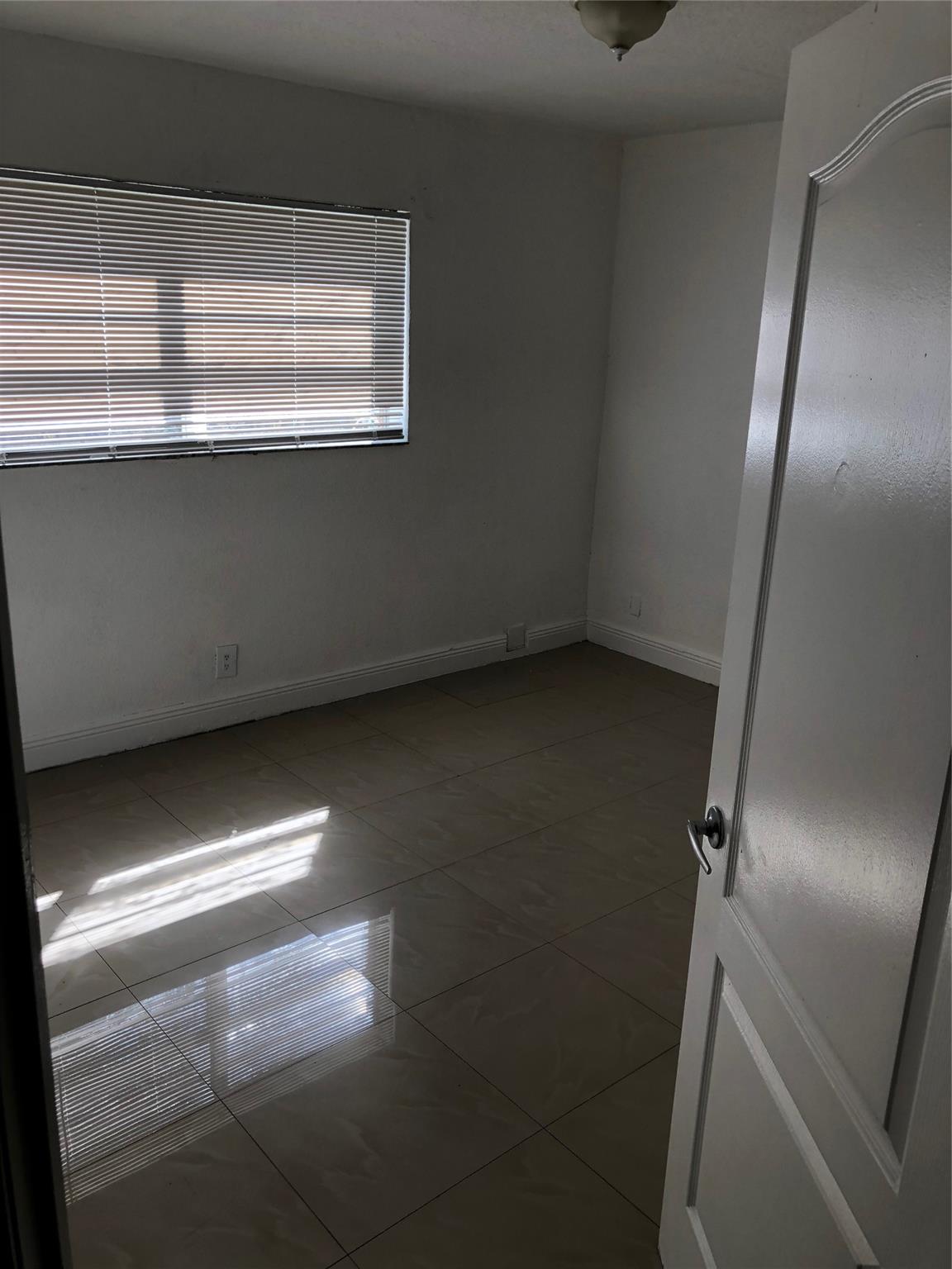 Sevilla Palace At Halland - Residential Lease