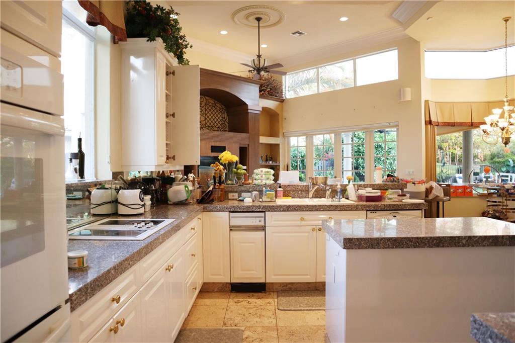 BOCA GROVE - Residential