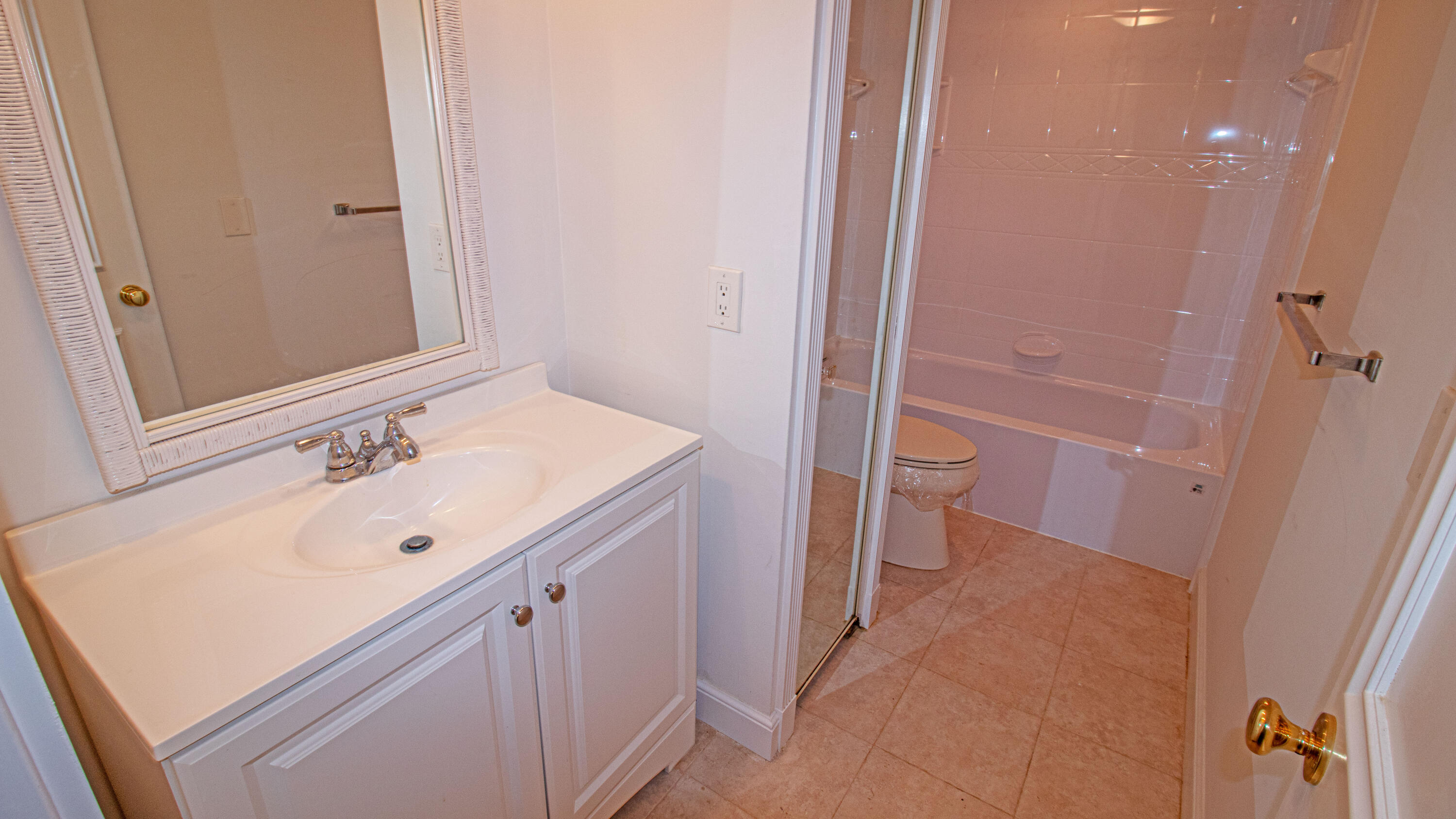 LAKES AT THE BLUFFS - Residential