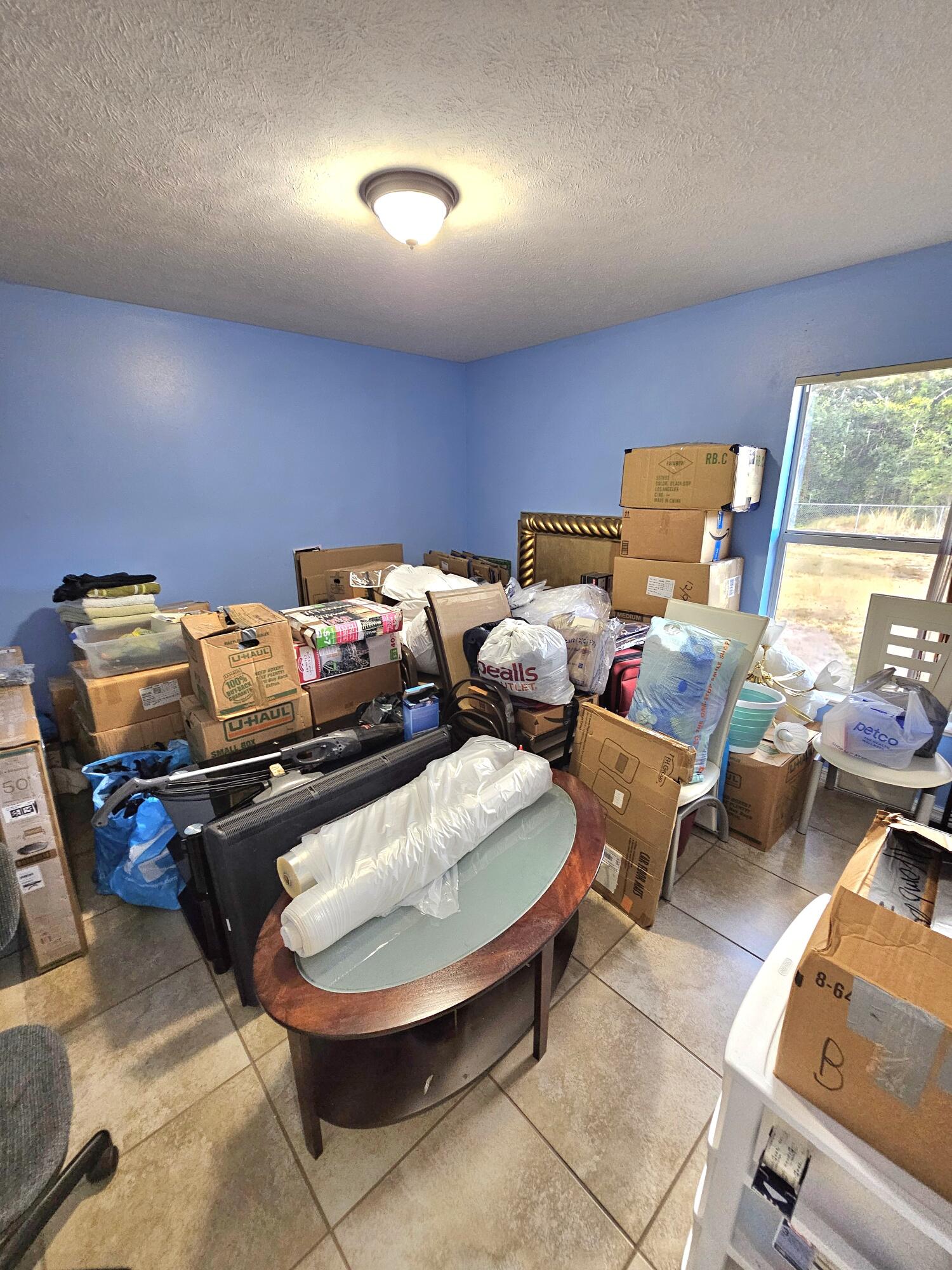 VACATION EST - Residential