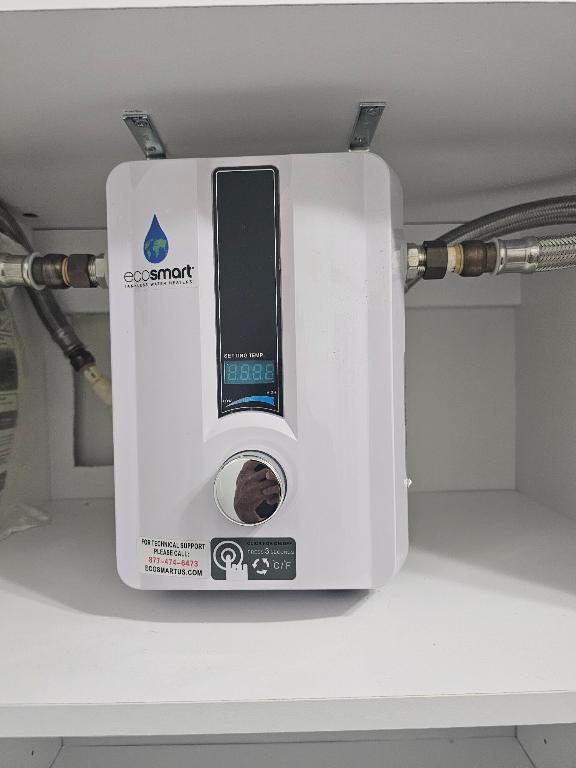 VACATION EST - Residential