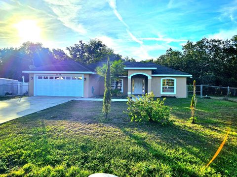 4 beds bed, 2 baths bath property at 1514 Summer Road, Lake Placid, FL 33852
