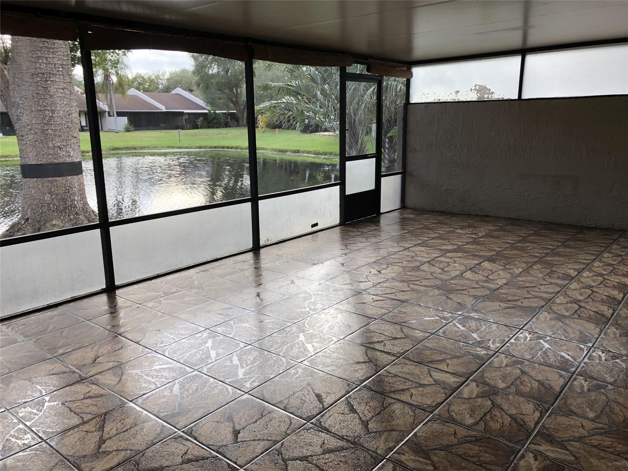 EAST LAKE - Residential Lease