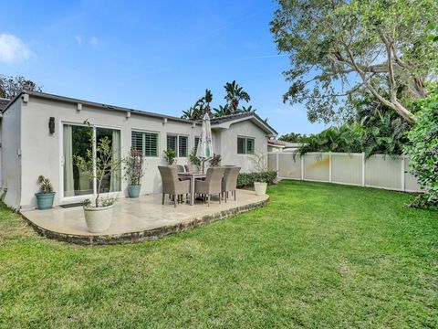 A home in Deerfield Beach