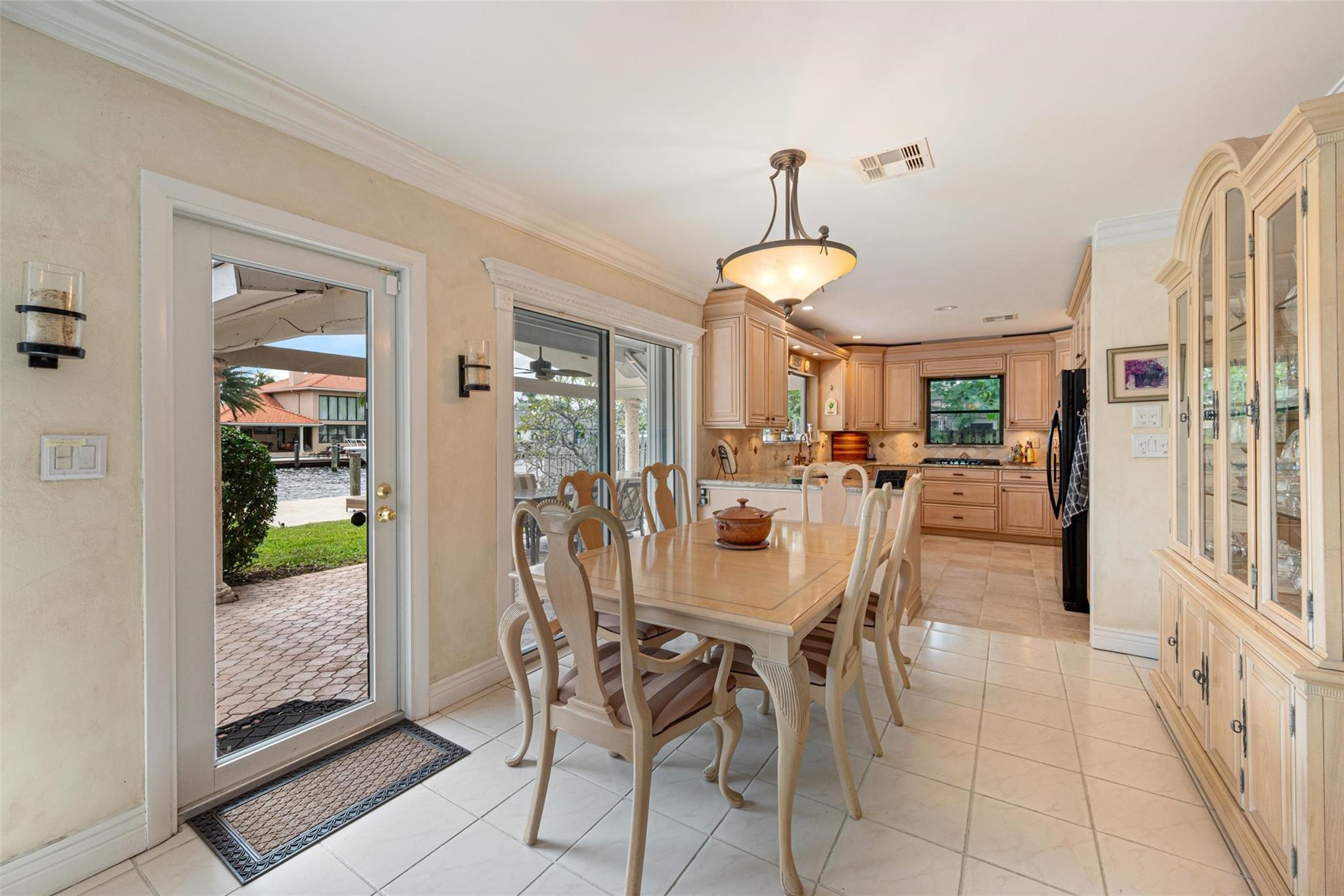 Coral Ridge Galt - Residential