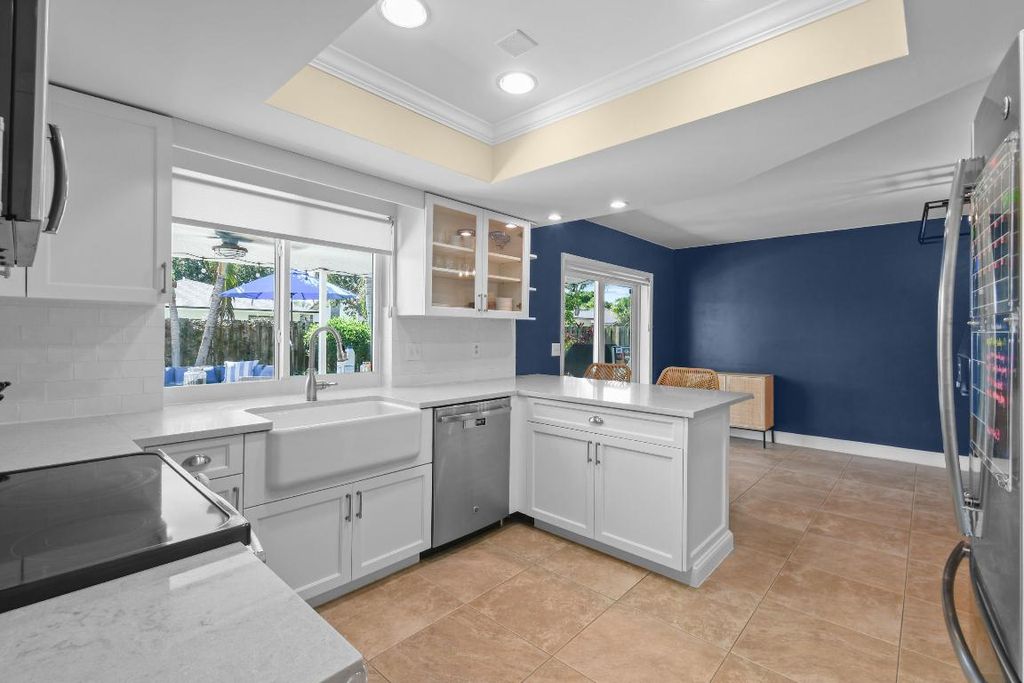 Photo of 11886 Hemlock Street, Palm Beach Gardens, FL 33410 (MLS # R11091061)