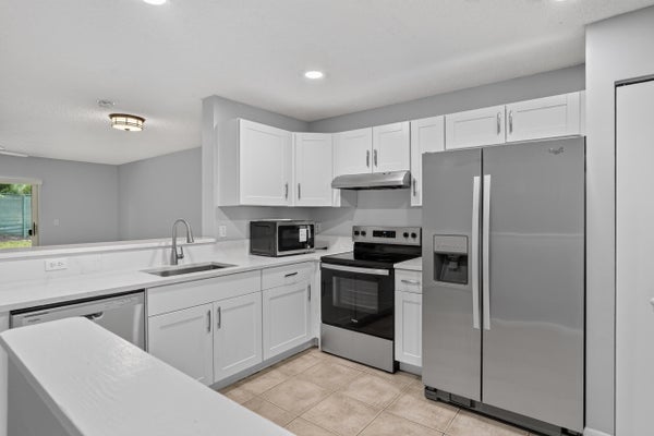9766 KAMENA CIR, BOYNTON BEACH, FL 33436 - Image c329e2ea55eb410f4bb2b6a541ff8ee2/1867909513