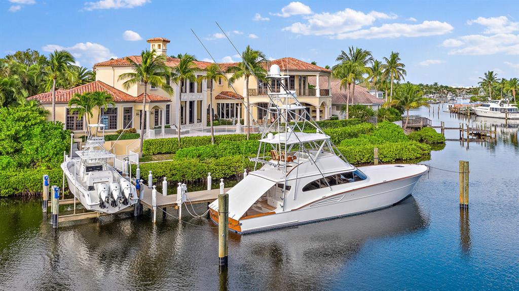 Admirals Cove - Residential